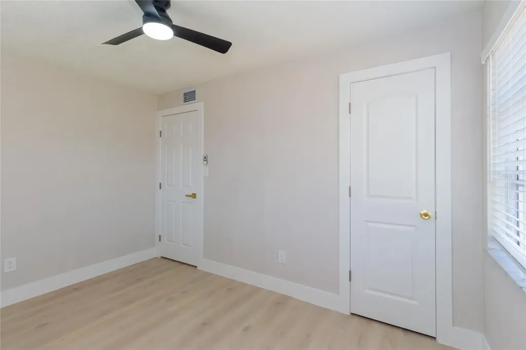 10889 124th Avenue Largo FL 33778