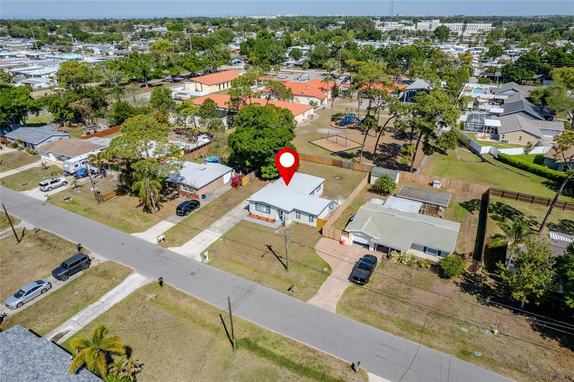 10889 124th Avenue Largo FL 33778