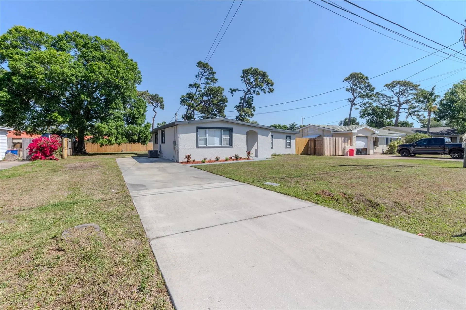 10889 124th Avenue Largo FL 33778