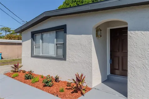 10889 124th Avenue Largo FL 33778