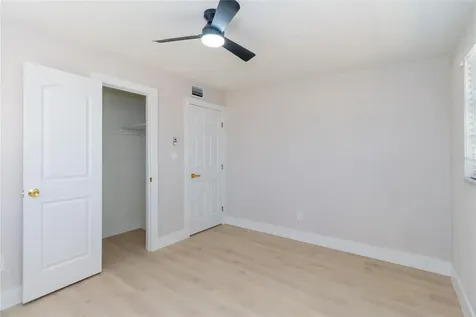 10889 124th Avenue Largo FL 33778