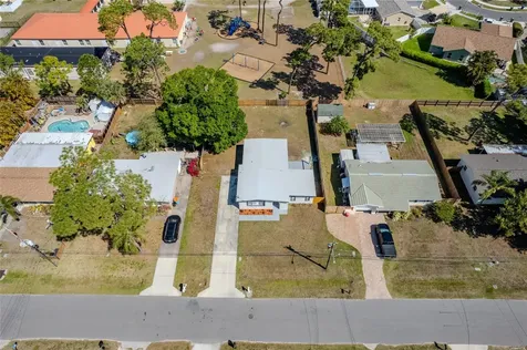 10889 124th Avenue Largo FL 33778