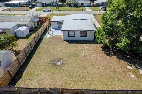 10889 124th Avenue Largo FL 33778