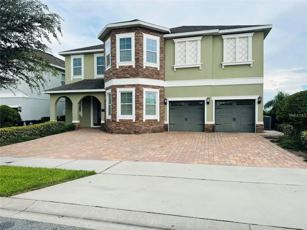 241 Falls Drive Kissimmee FL 34747