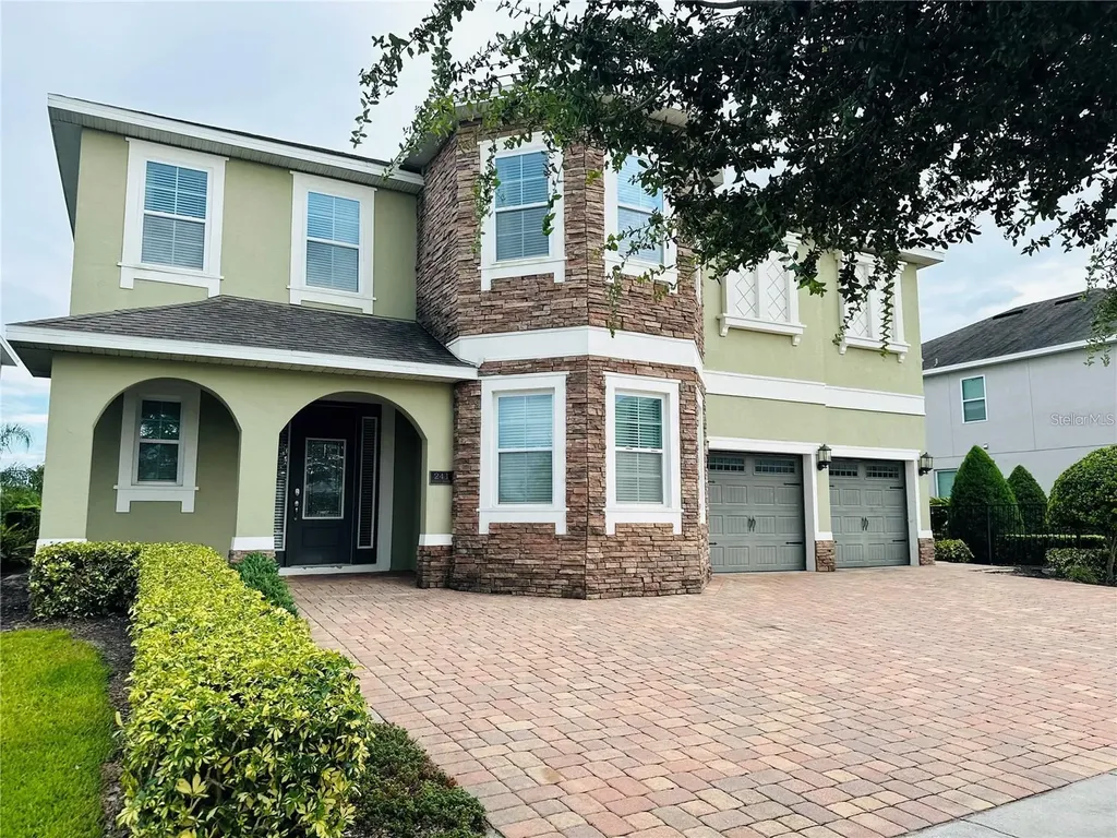 241 Falls Drive Kissimmee FL 34747