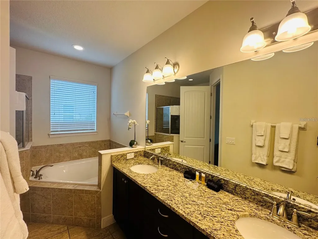 241 Falls Drive Kissimmee FL 34747