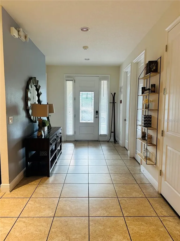 241 Falls Drive Kissimmee FL 34747