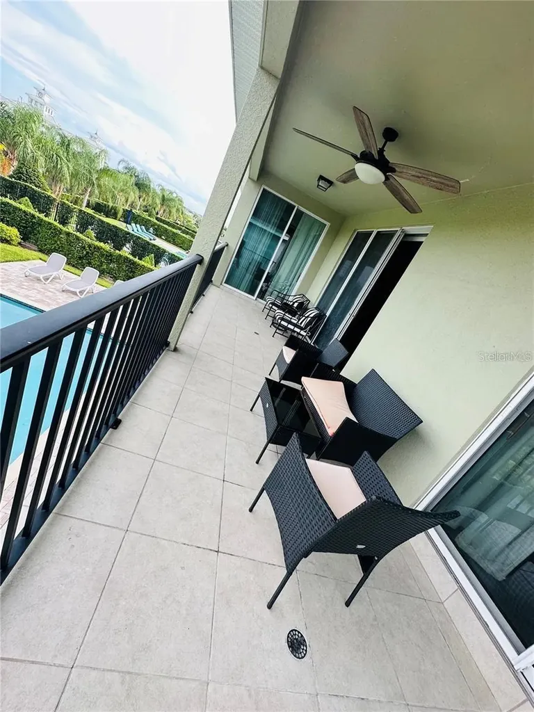 241 Falls Drive Kissimmee FL 34747