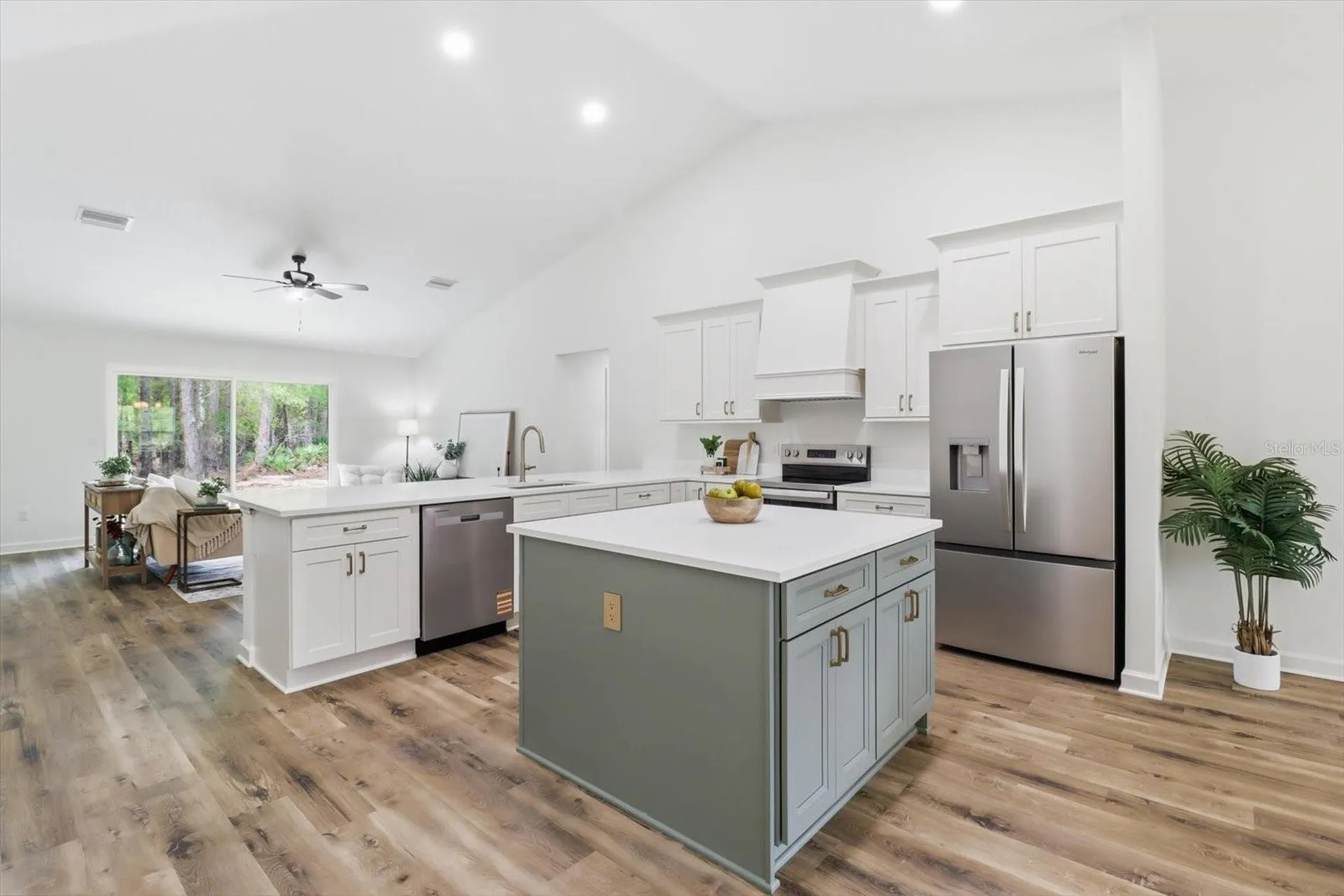 9620 N Goldenbell Way Crystal River FL 34428