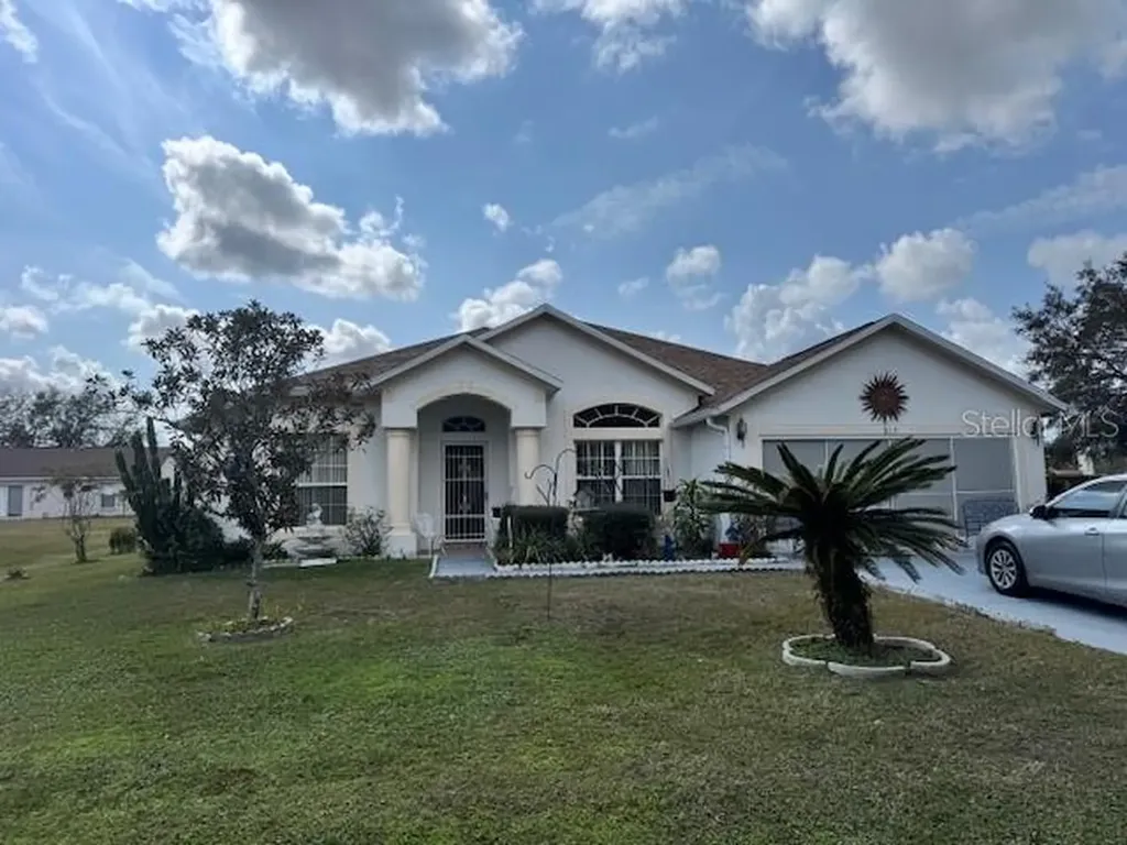 813 Halifax Drive Kissimmee FL 34758