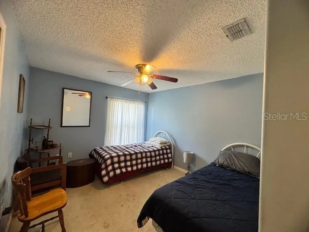813 Halifax Drive Kissimmee FL 34758