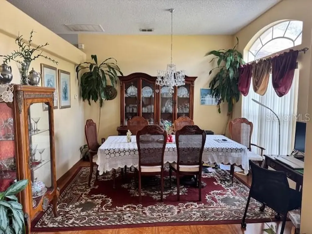813 Halifax Drive Kissimmee FL 34758