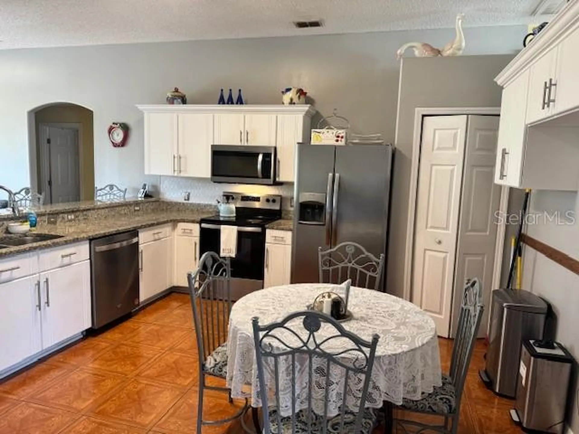 813 Halifax Drive Kissimmee FL 34758