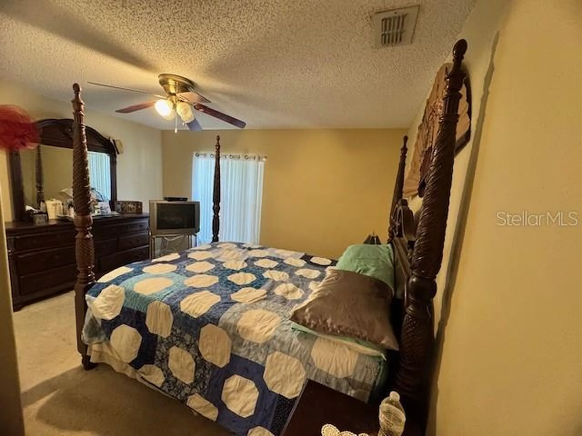 813 Halifax Drive Kissimmee FL 34758