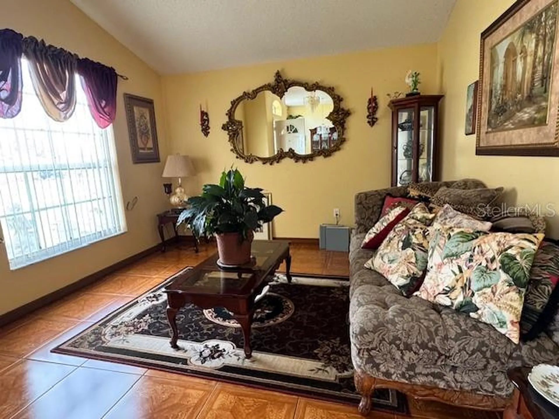 813 Halifax Drive Kissimmee FL 34758