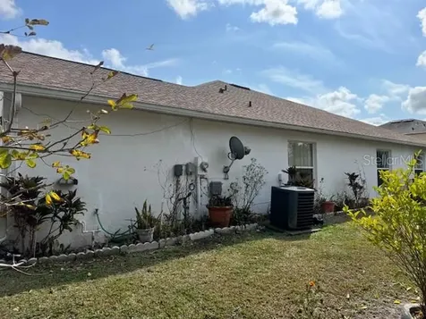 813 Halifax Drive Kissimmee FL 34758
