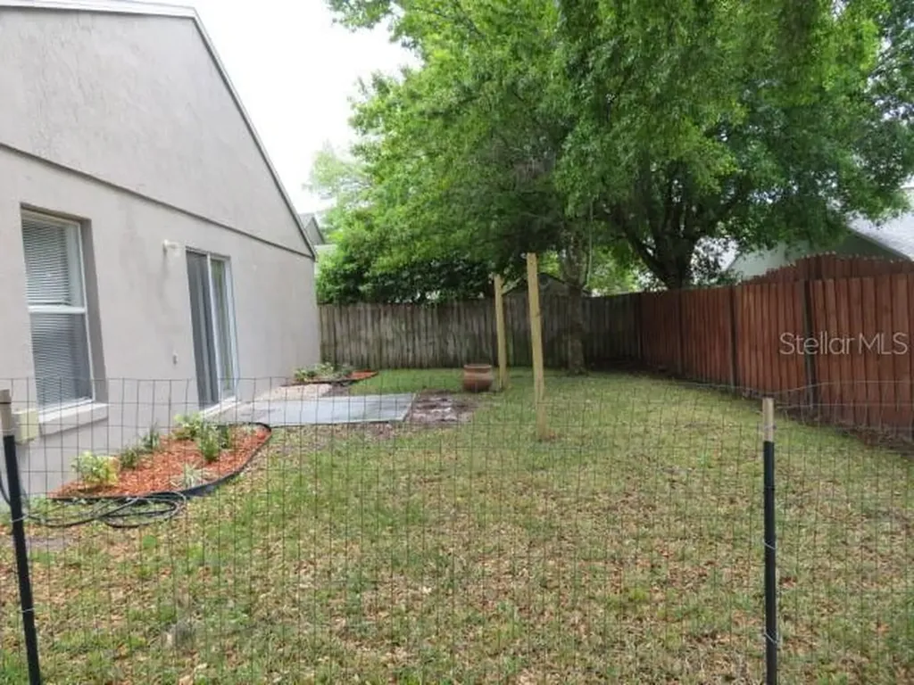 2326 Northern Leaf Street Orlando FL 32817