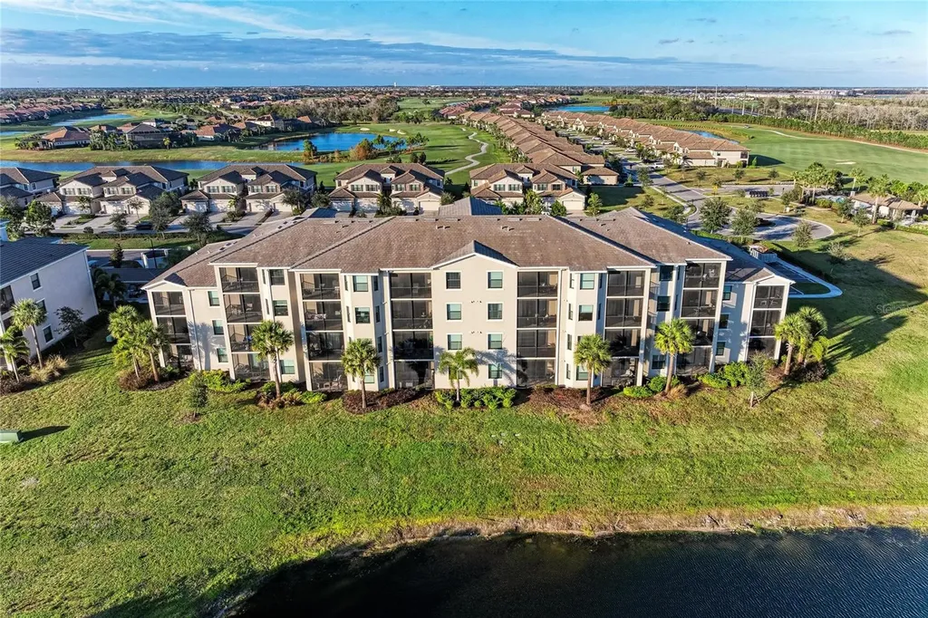 18114 Gawthrop Drive Bradenton FL 34211
