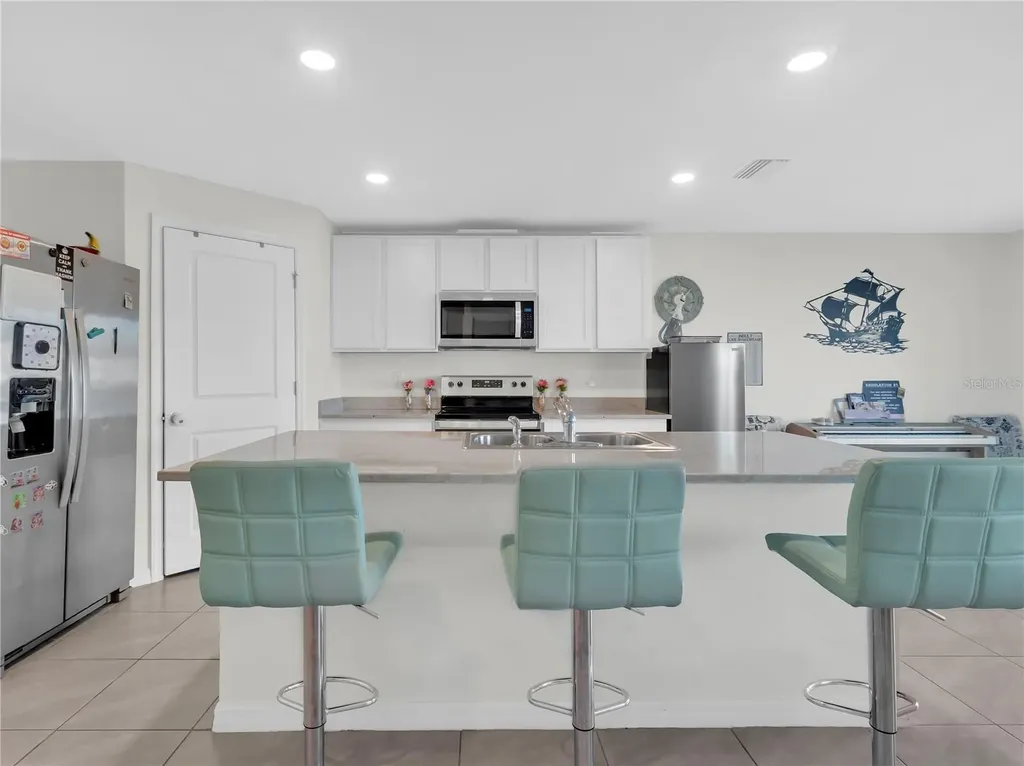 16767 Sunburst Lake Street Wimauma FL 33598