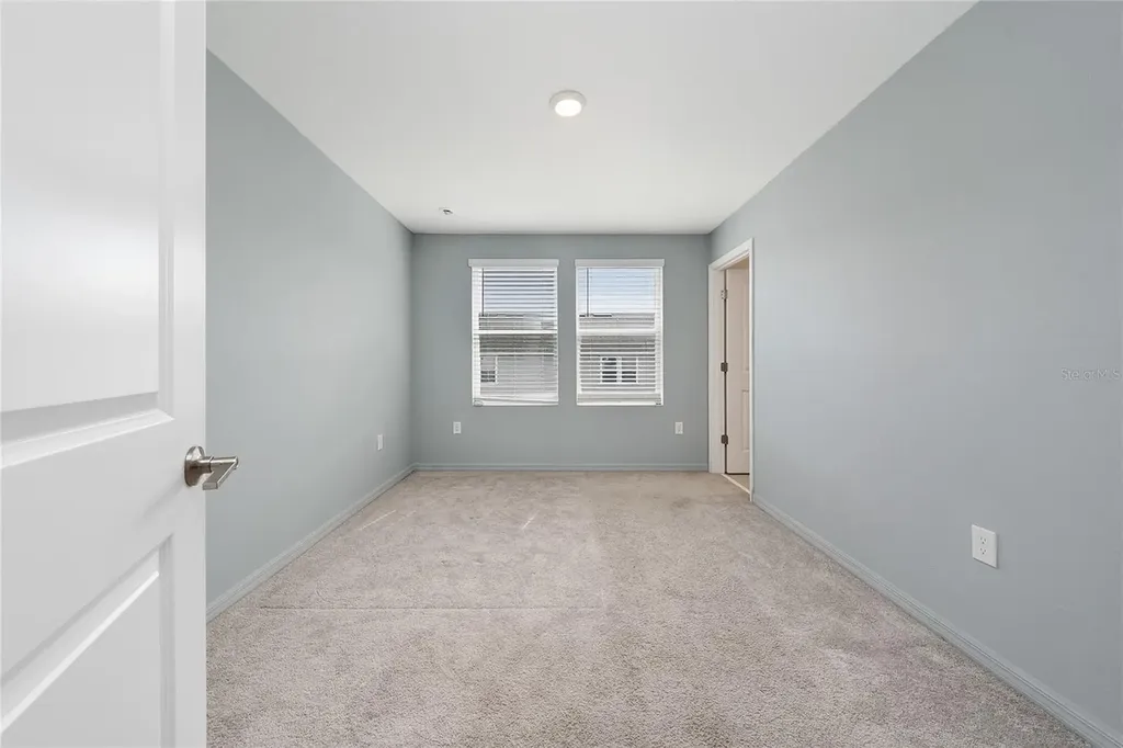 2060 Viewfinder Street Kissimmee FL 34758