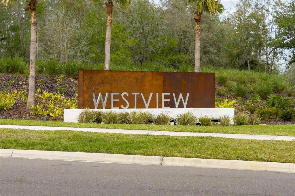 2060 Viewfinder Street Kissimmee FL 34758