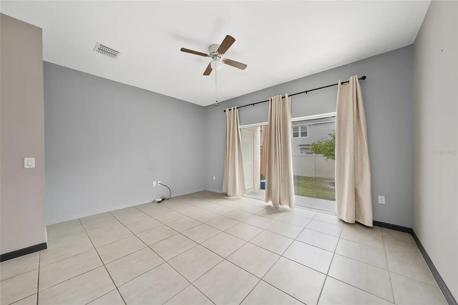 2060 Viewfinder Street Kissimmee FL 34758