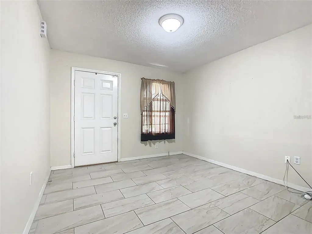 3952 Warbler Drive Winter Haven FL 33880