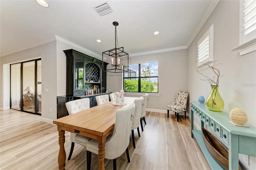 16915 Loudon Place Bradenton FL 34202