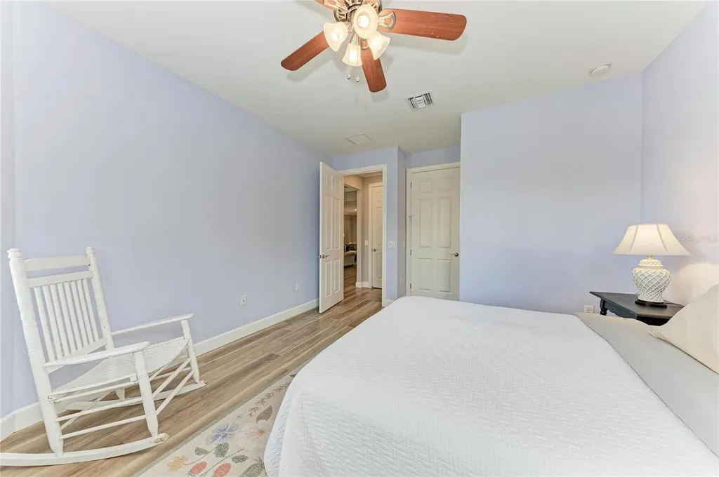 16915 Loudon Place Bradenton FL 34202