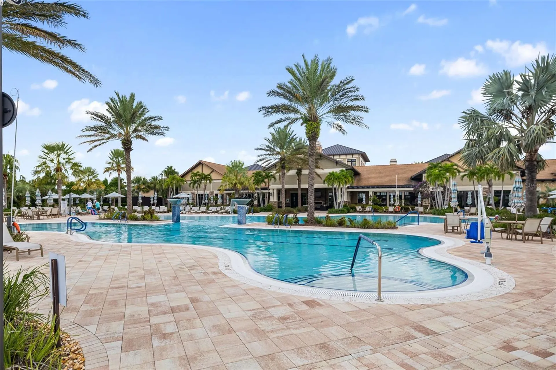 16915 Loudon Place Bradenton FL 34202