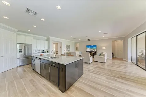 16915 Loudon Place Bradenton FL 34202