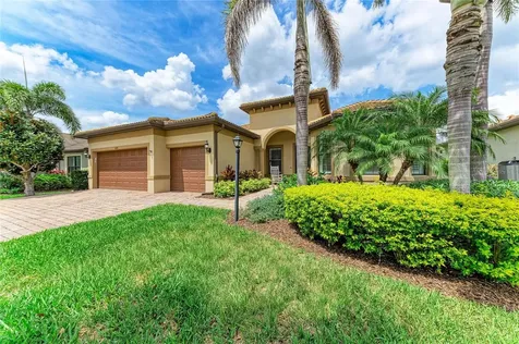 16915 Loudon Place Bradenton FL 34202