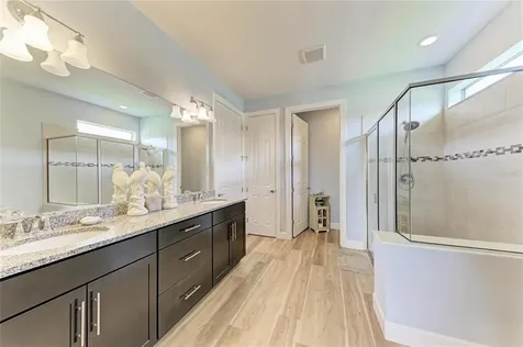 16915 Loudon Place Bradenton FL 34202