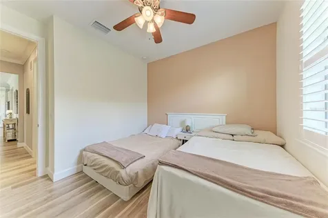 16915 Loudon Place Bradenton FL 34202