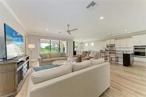 16915 Loudon Place Bradenton FL 34202