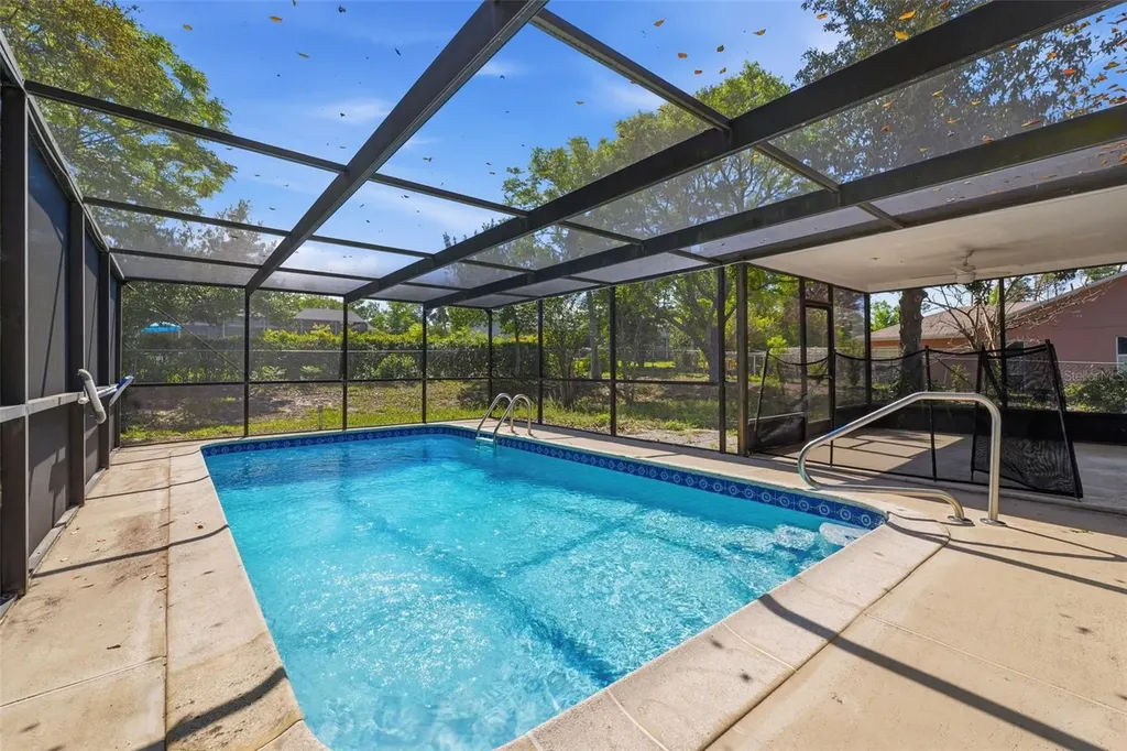 5364 Deltona Boulevard Spring Hill FL 34606