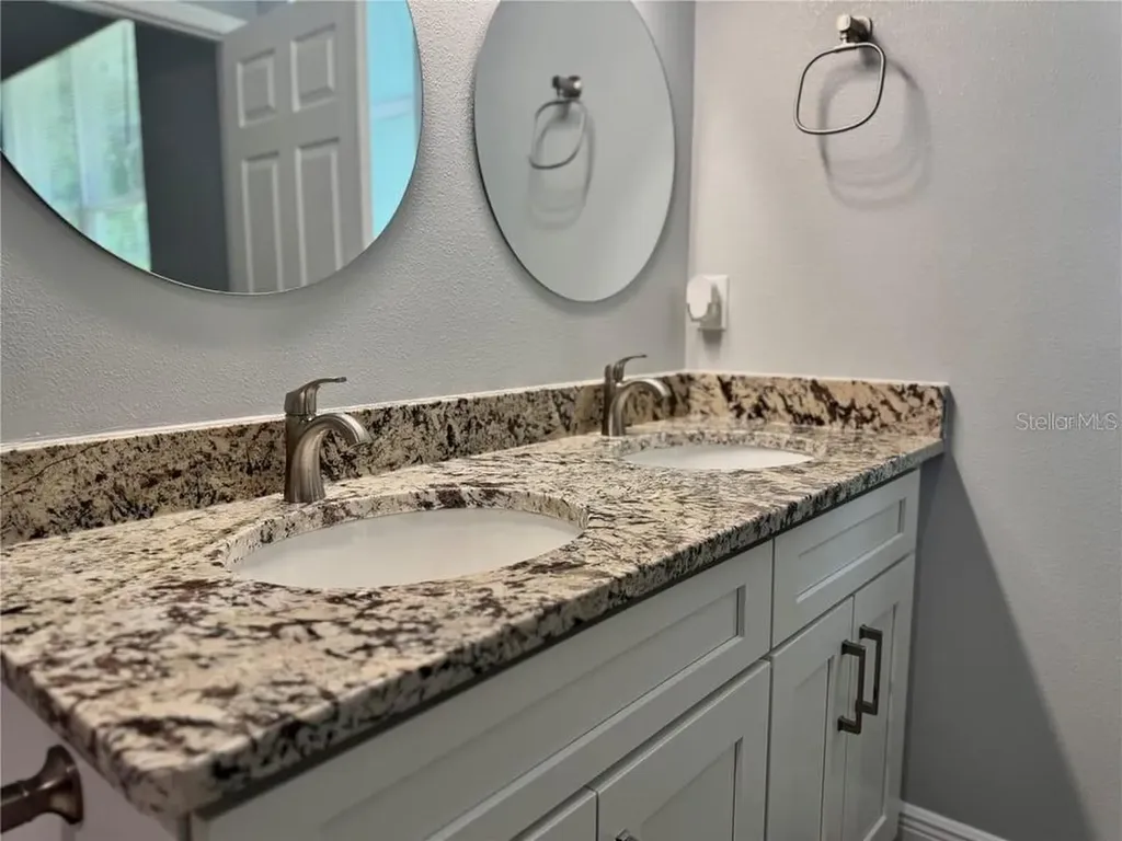 4529 W Gore Avenue Orlando FL 32811