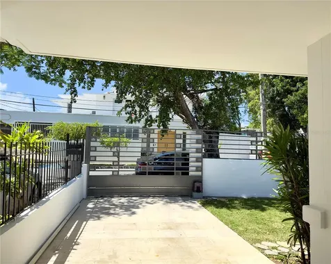 17 Guerrero Noble San Juan PR 00913