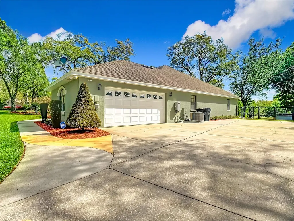 3536 Pine Tree Loop Haines City FL 33844