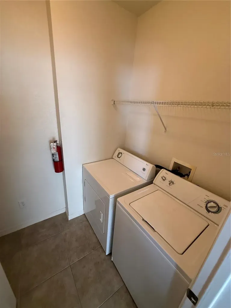 2532 Grand Central Parkway Orlando FL 32839