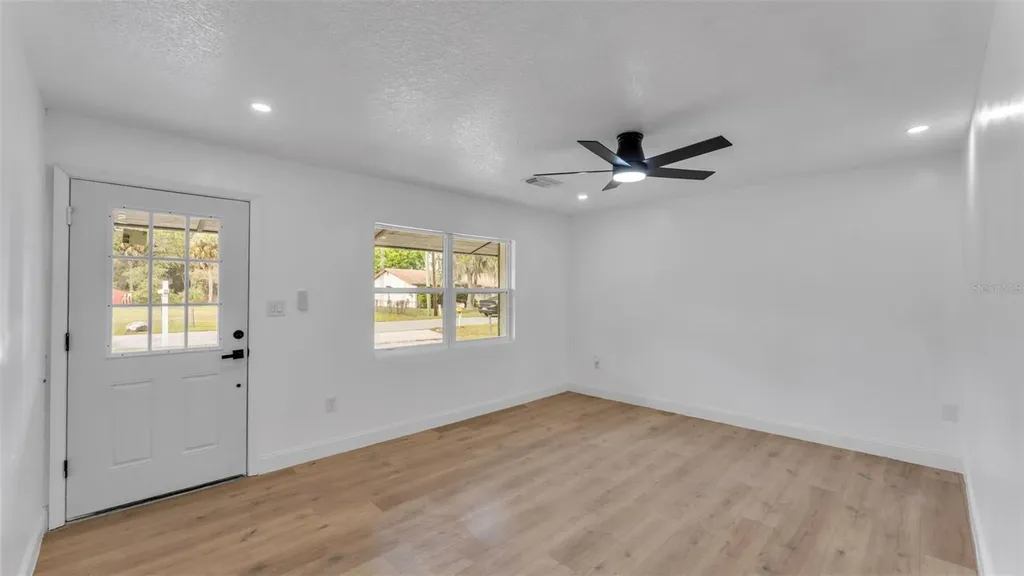 3781 N Hiawatha Terrace Crystal River FL 34428