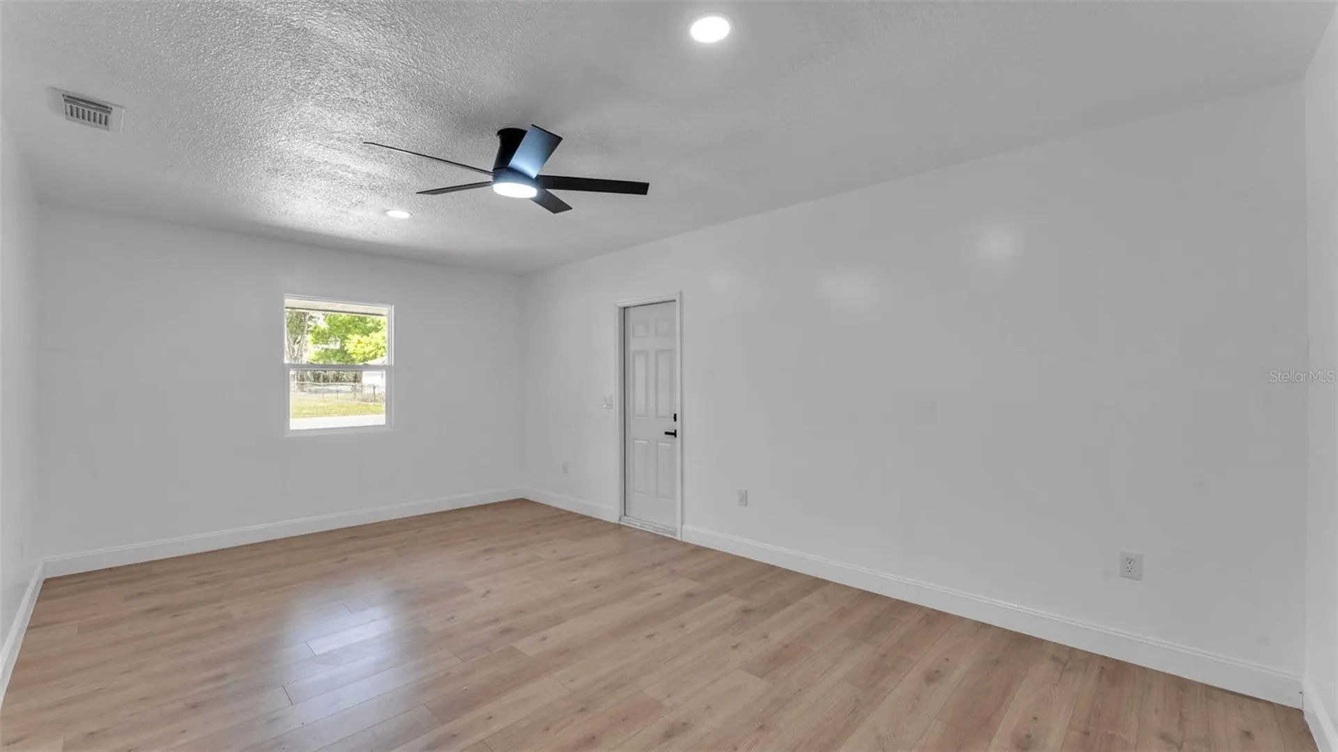 3781 N Hiawatha Terrace Crystal River FL 34428