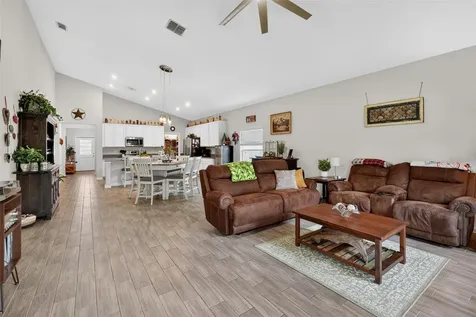 4221 Holstein Street St Cloud FL 34772