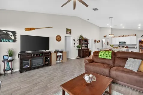 4221 Holstein Street St Cloud FL 34772
