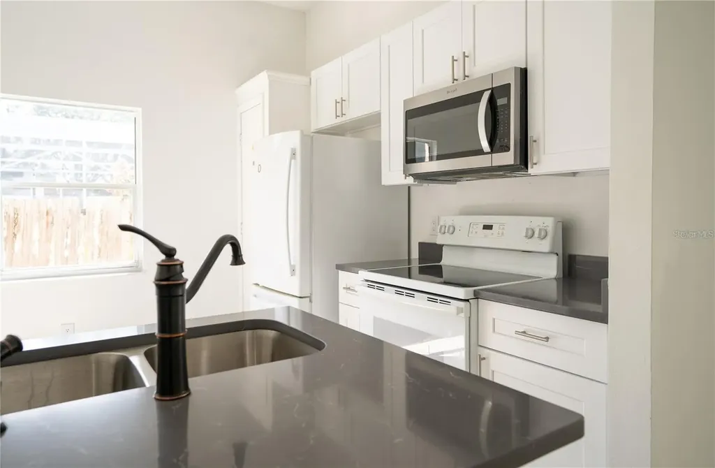 151 Bluebrook Court Oviedo FL 32766
