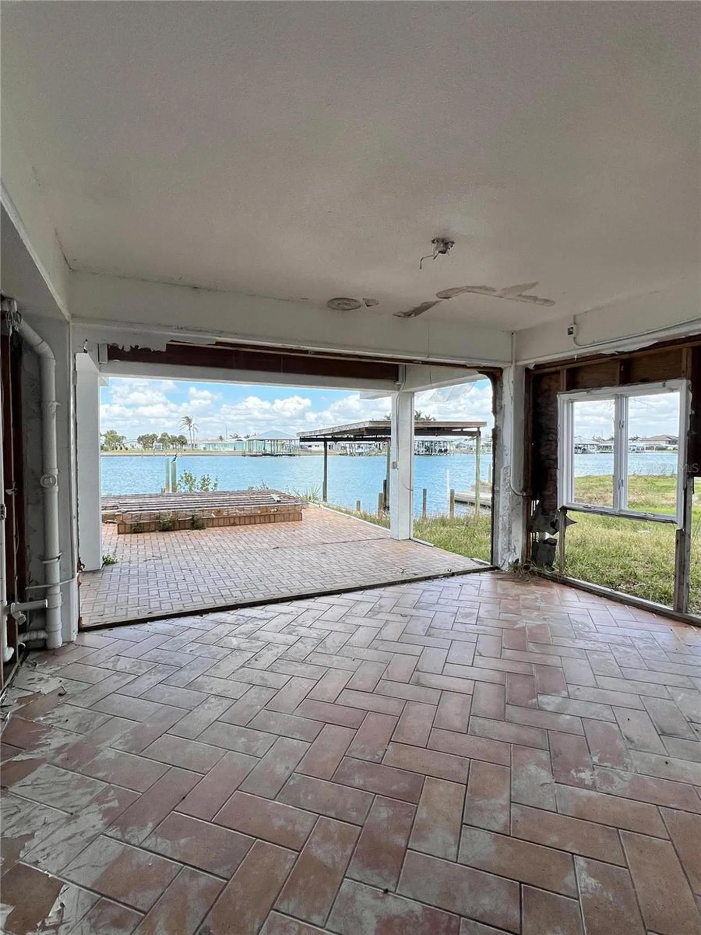 1922 Mississippi Avenue Englewood FL 34224