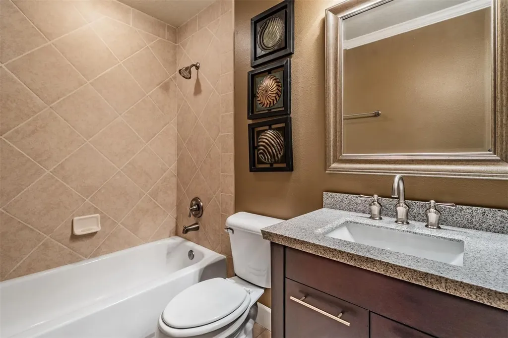 3111 W Lawn Avenue Tampa FL 33611