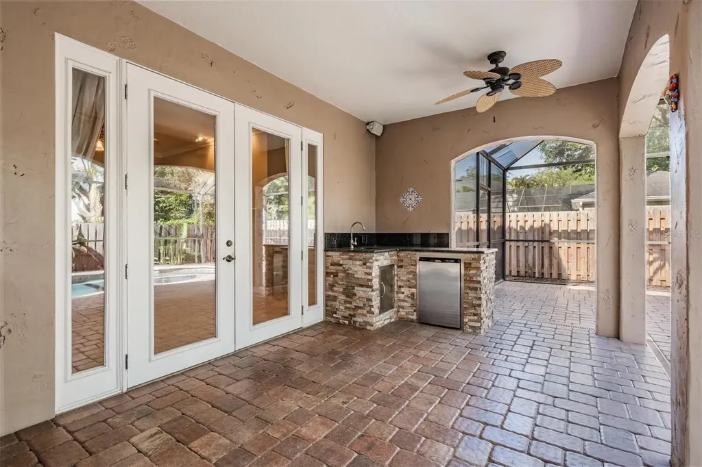 3111 W Lawn Avenue Tampa FL 33611