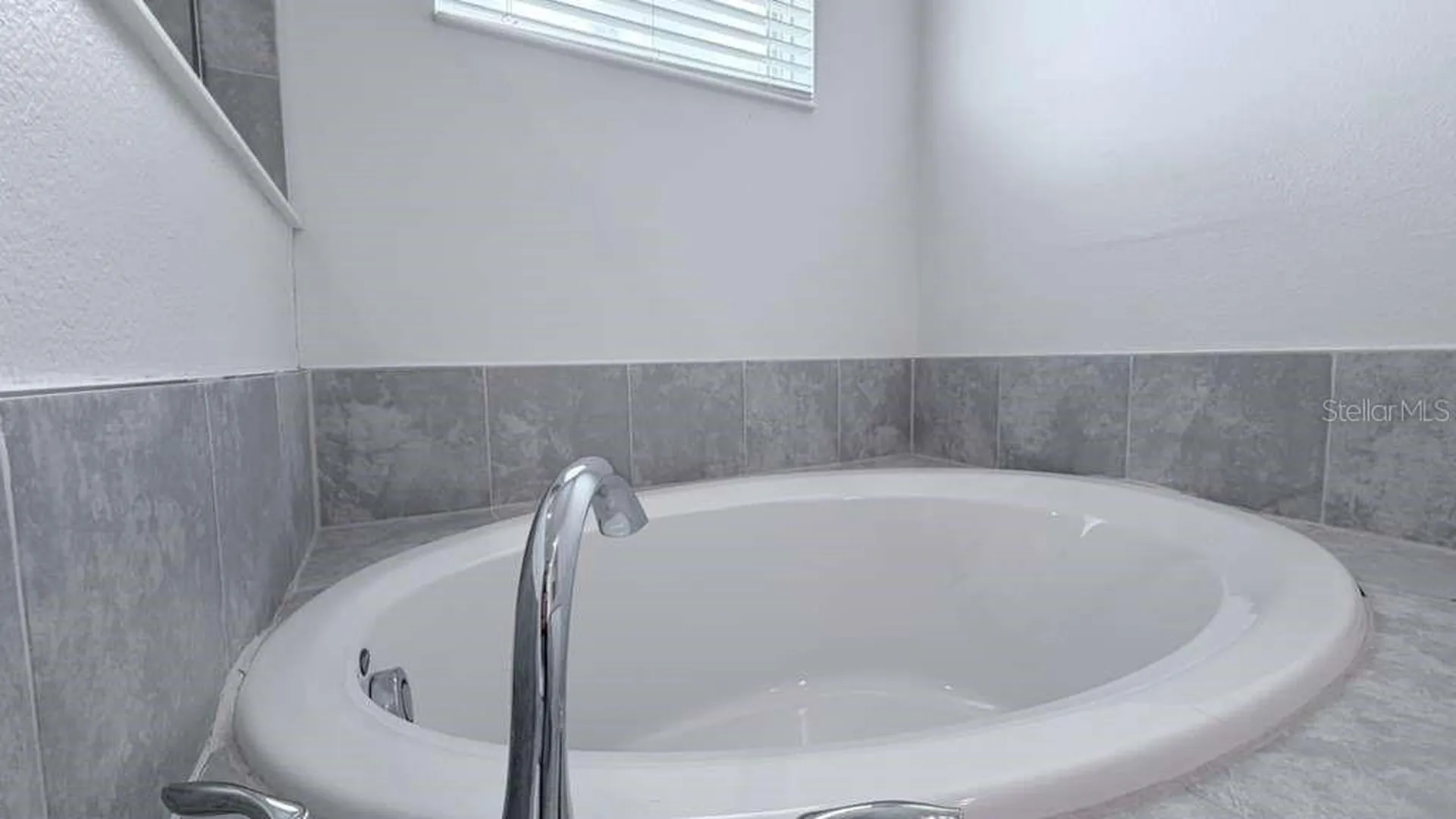 207 Bogey Drive Davenport FL 33896