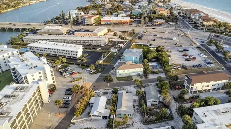 148 98th Avenue Treasure Island FL 33706